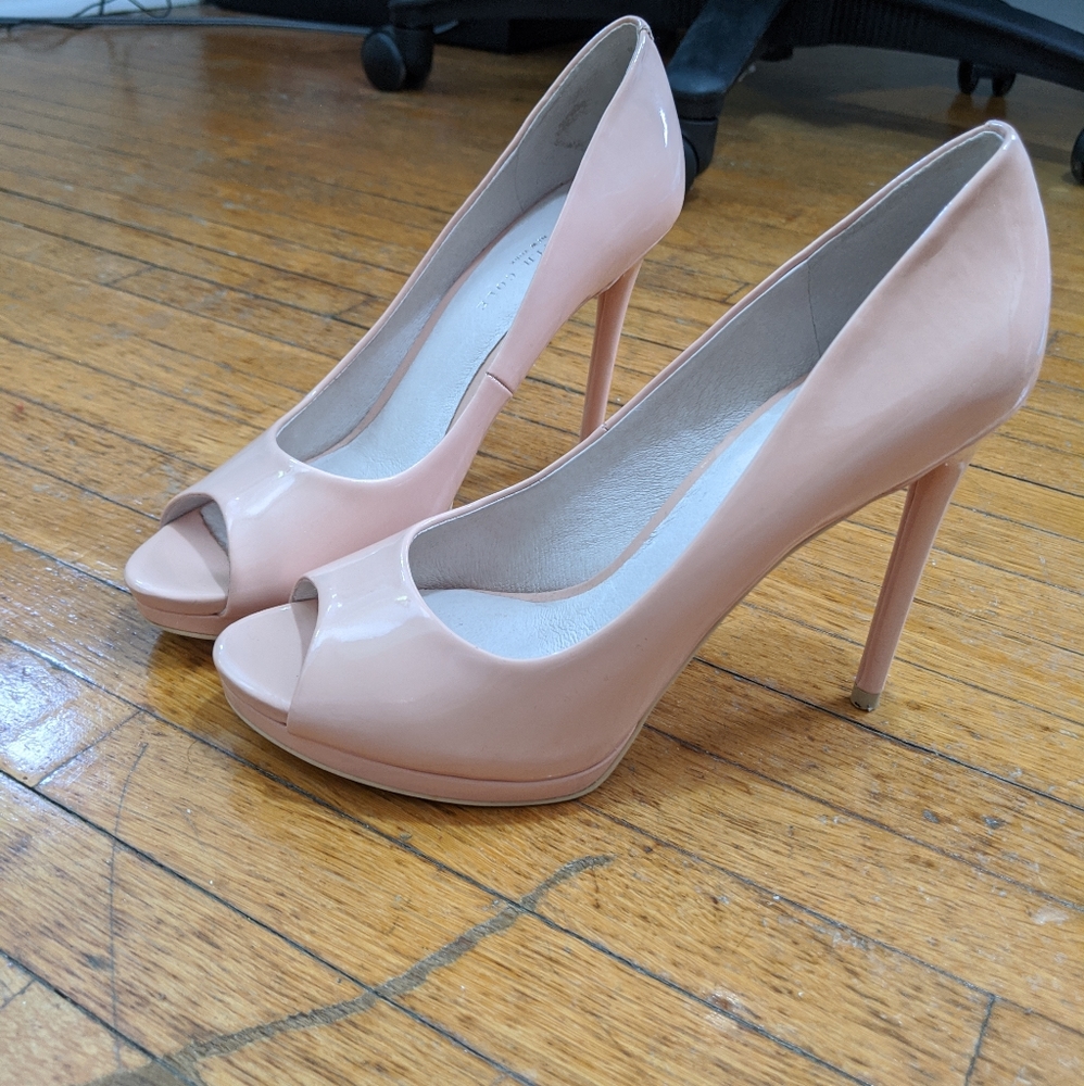 Kenneth Cole peeptoe pumps, size 7.5, peachy pink